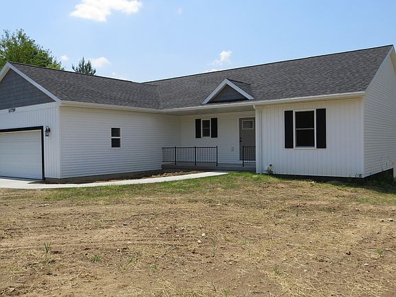 2nd image of 10759 Duncan Lake Ave SE