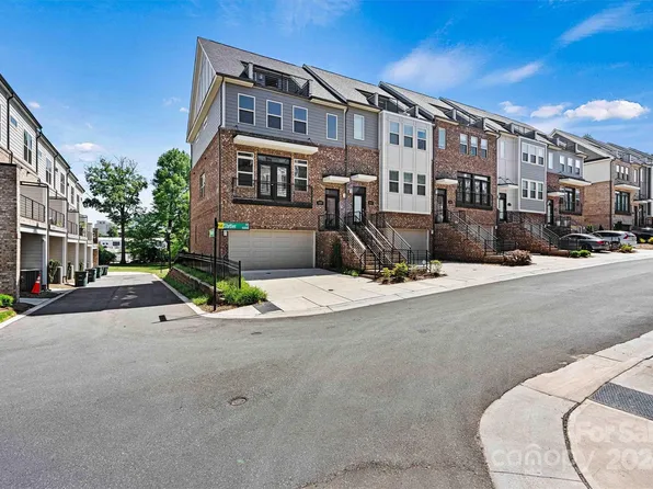 11007 Stetler St, Charlotte, NC 28204