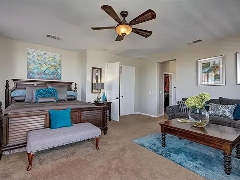 24967 Cliffrose St — Photo 11