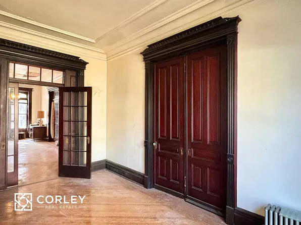 539 Hancock St, Brooklyn, NY 11233