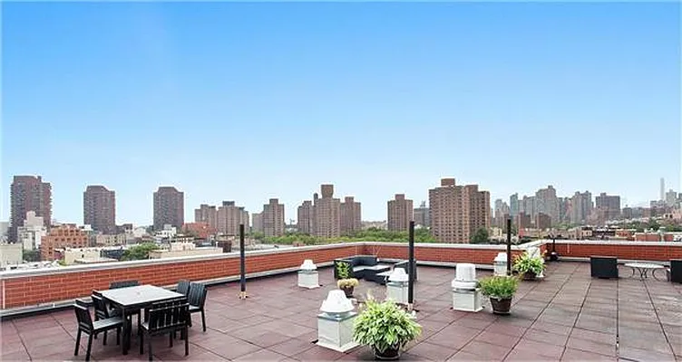 Sold by Martini Real Estate | media 22