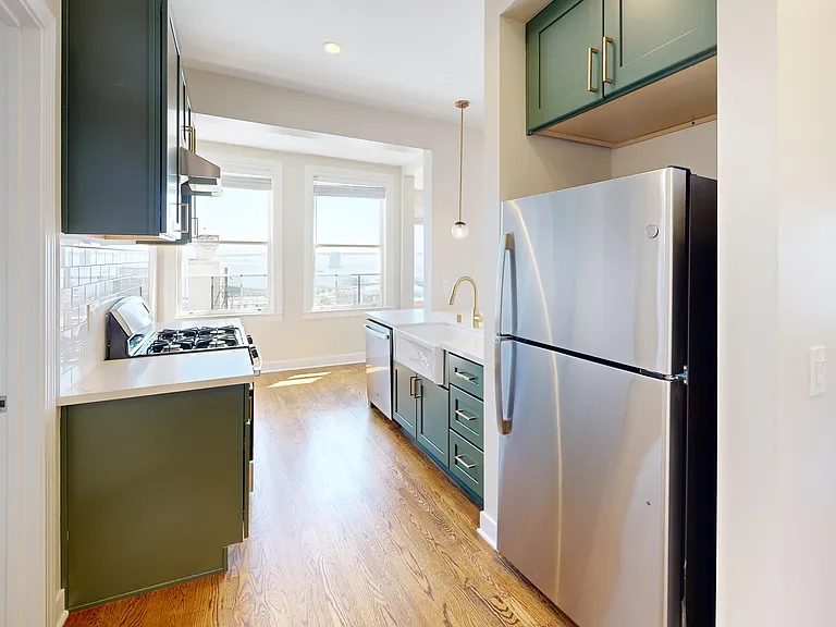 267-273 Green Street — Photo 16