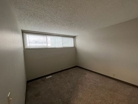 3rd image of 1111 N 27th St #2613NB