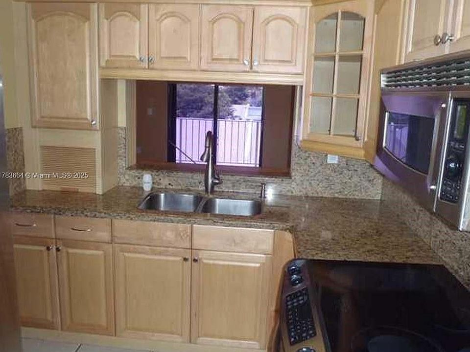2nd image of 8500 NW 8th St APT 408