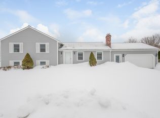 34 Ralston Rd, Weymouth, MA 02190