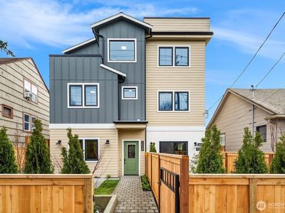 5028 35th Avenue NE, Seattle, WA, 98105