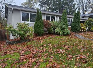 10620 171st Ave NE, Redmond, WA 98052