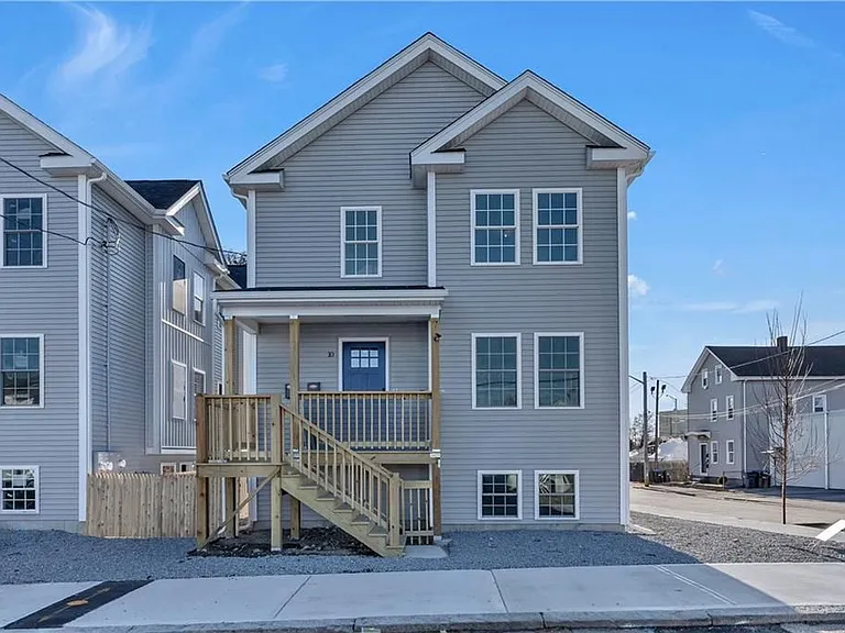 10 Anthony Ave #2 — Photo 1