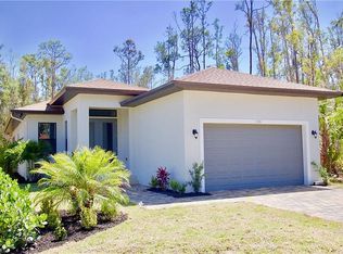3128 Woodside Ave, Naples, FL 34112