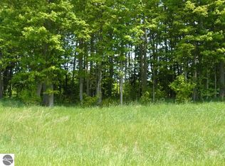 4875 S Boone Aire Dr, Traverse City, MI 49684