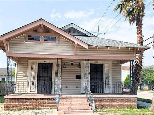 4901 Willow St Photo 1