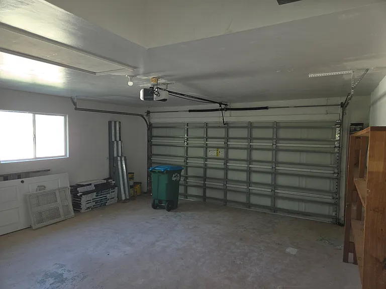 1816 SW 38th Ter — Photo 20