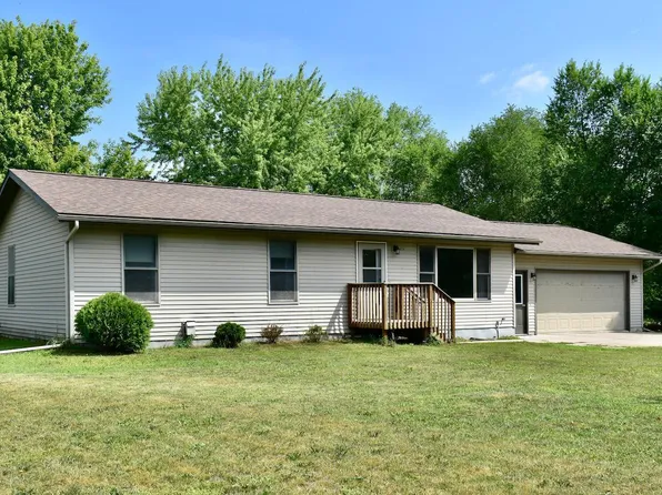 125 Iowa St, Minnesota City, MN 55959