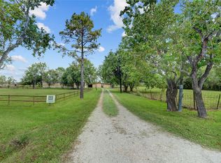 6701 Dogwood Ave, Manvel, TX 77578