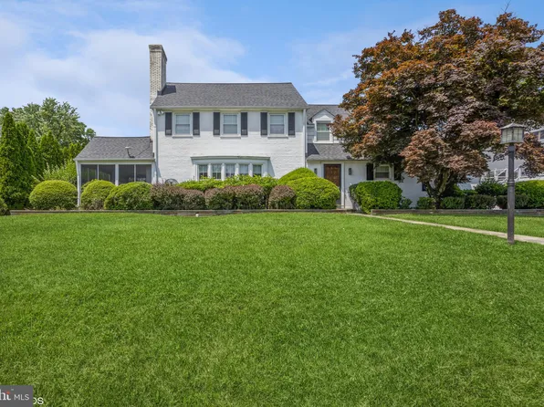 3216 Fallstaff Rd, Baltimore, MD 21215