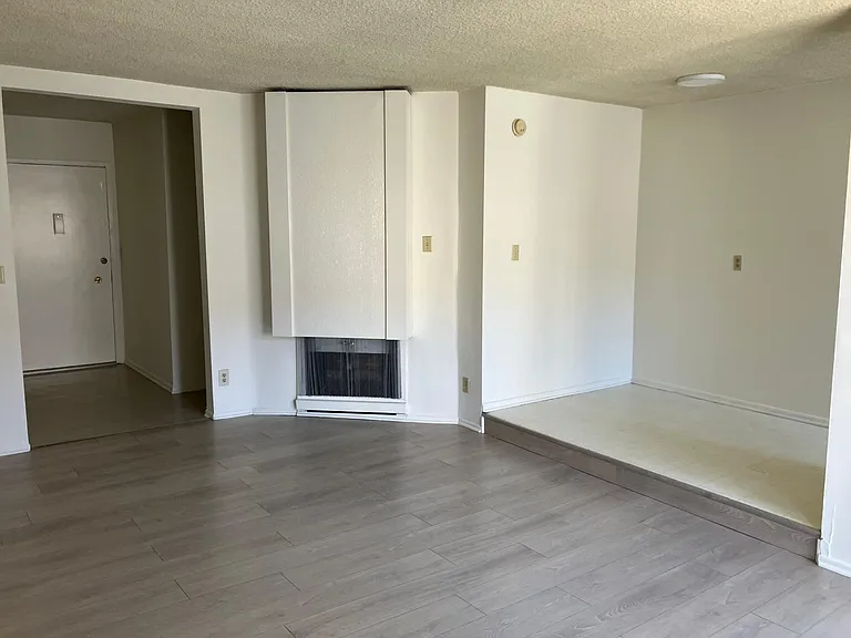 11661 Goshen Ave #305 — Photo 6