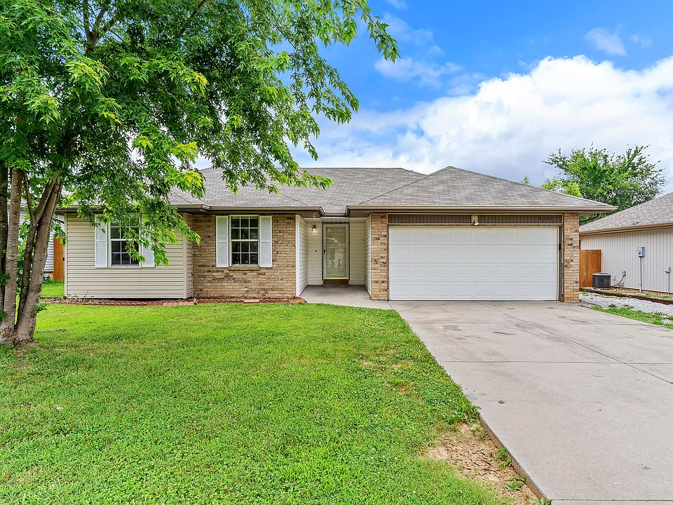 1st image of 4247 W Somerset Drive