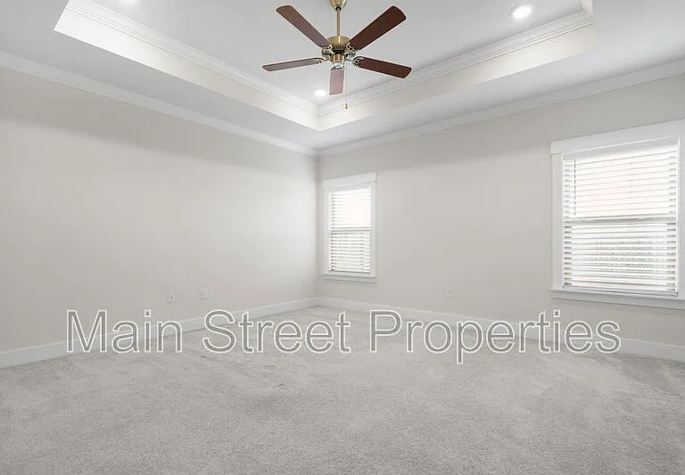 704 Brambling Ct — Photo 16