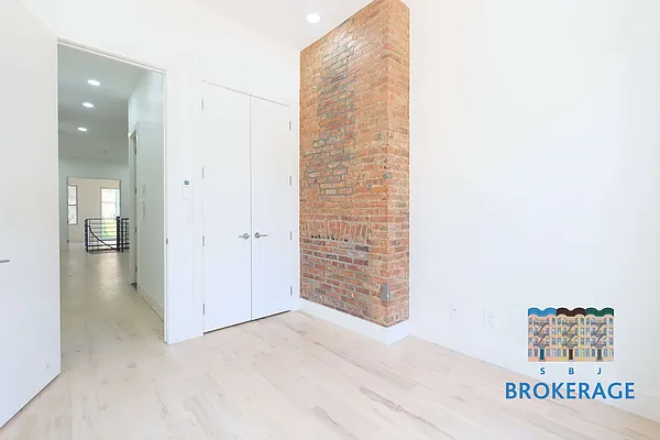 Rented by SBJ Brokerage, LLC | media 6