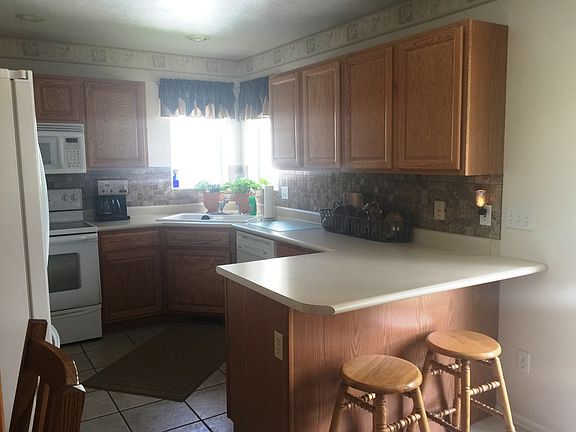 5th image of 307 Big Sandy Ave