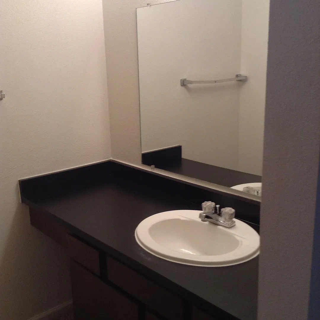 4735 Mountain Rd — Photo 4