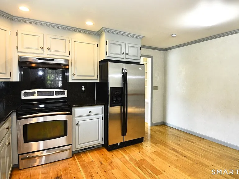 1 Romindon Ct — Photo 13