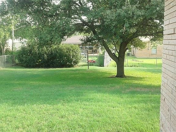 3rd image of 7717 Pensacola Ave