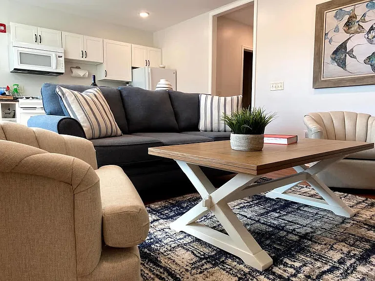 1299 May River Rd #201 — Photo 9
