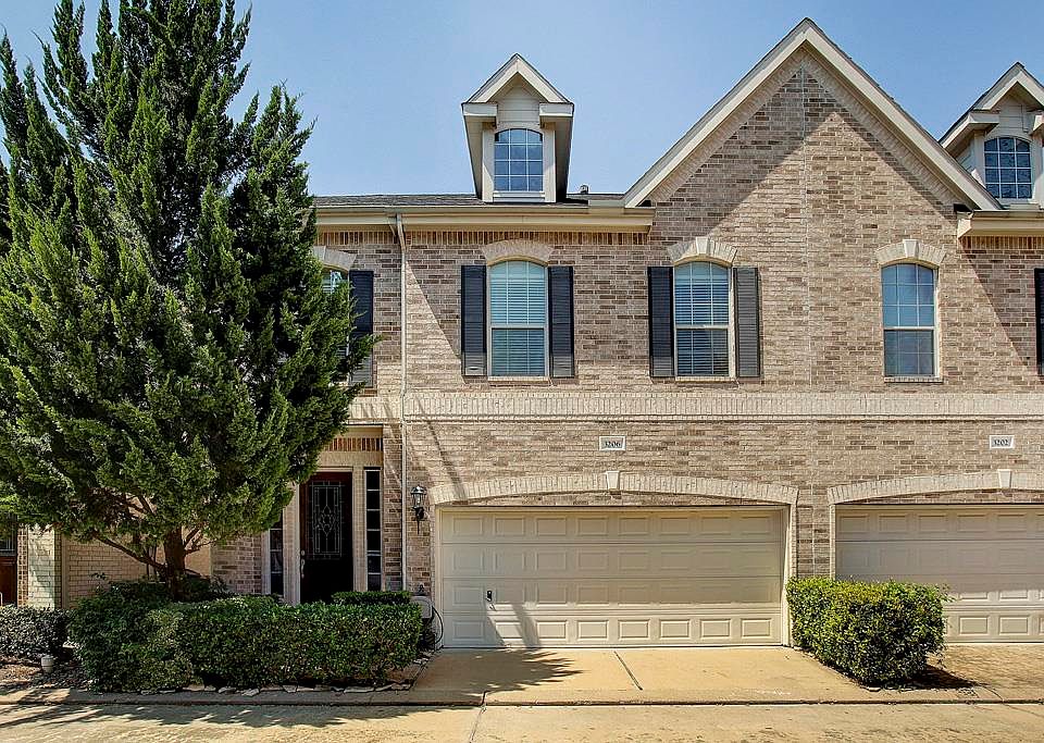 1st image of 3206 Holly Shores Dr