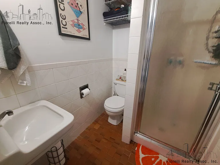 Charter St — Photo 14