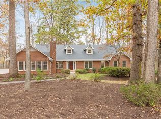 4437 Hunters Run Dr, Clemmons, NC 27012