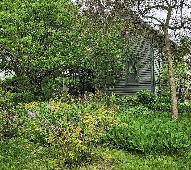 1st image of 409 N Erickson St