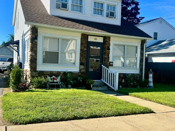 85 Brookline Avenue, Bloomfield, CT 06002