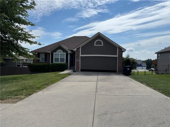 1410 Bridget Blvd, Pleasant Hill, MO 64080