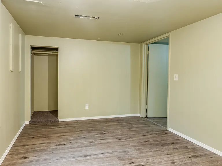 11835 NE Couch St — Photo 24