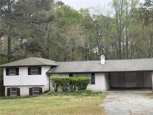 2414 West Rd, Riverdale, GA 30296