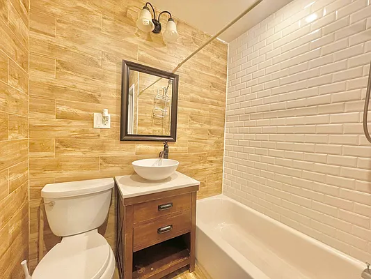 Rented by Doorway NYC, LLC | media 24