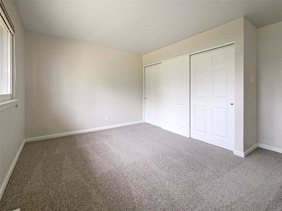 4th image of 805 Borgia Ln