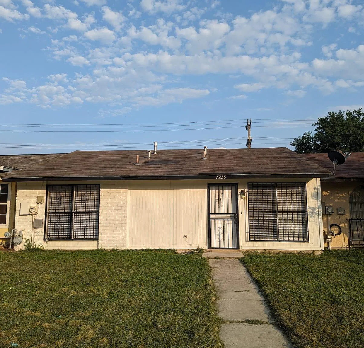 2 bed, 1152 sqft, $1,290 — Photo 1