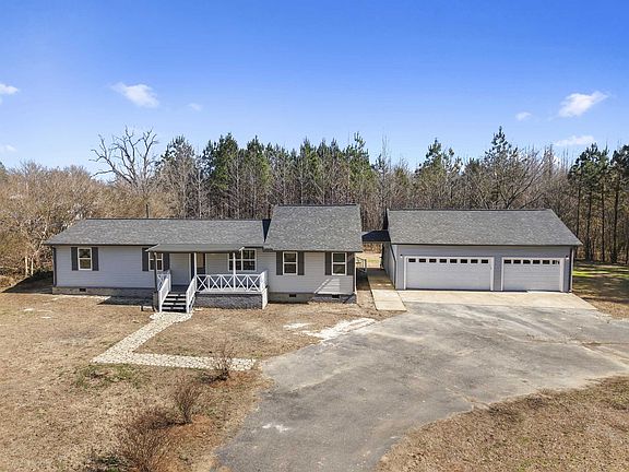 5th image of 460 Ivy Dr