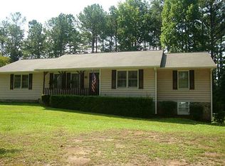 225 Gibson Rd, Newnan, GA 30263