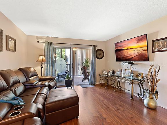 4th image of 90 S Highland Ave APT 216