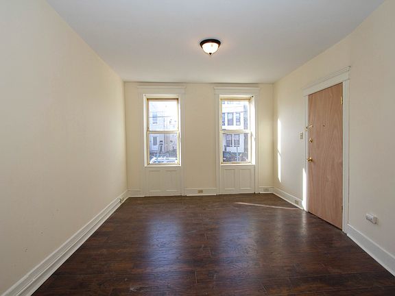 4th image of 36 Clarke Ave
