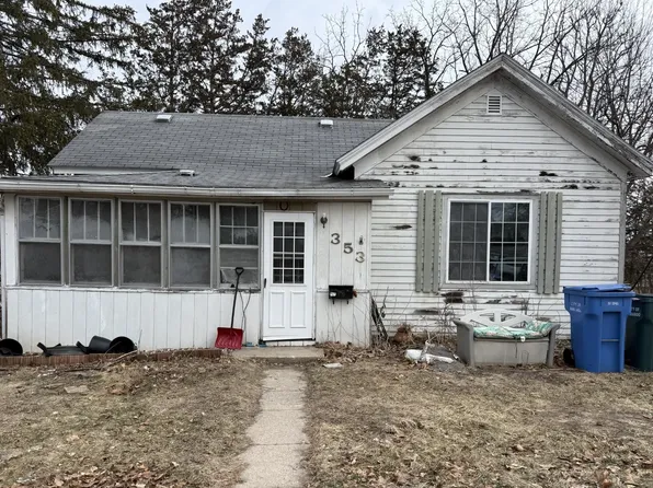 353 Lake St, Baraboo, WI 53913