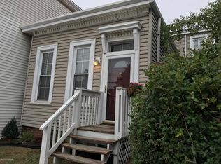 1103 Goss Ave, Louisville, KY 40217