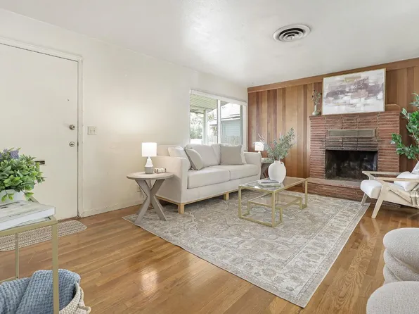 710 Bidwell St, Folsom, CA 95630
