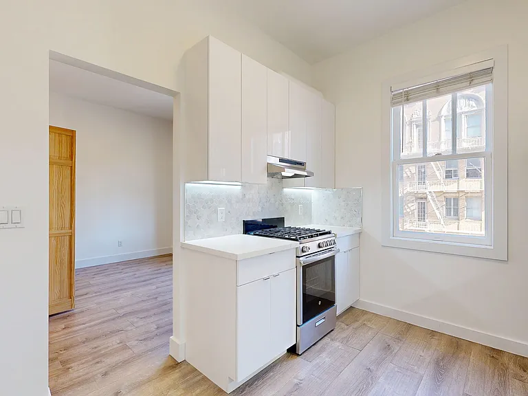 980 Bush St #412 — Photo 1