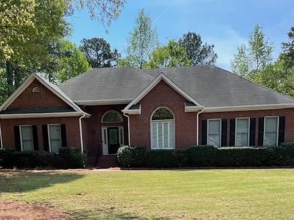 1316 Lake Forest Ln, McDonough, GA 30253