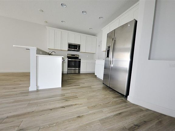 4th image of 1622 Cumbie Ave