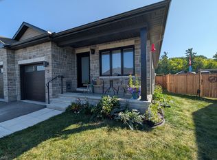 2 Morgan Clouthier Way, Arnprior, ON K7S0H9